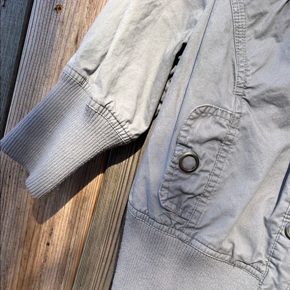 Gray Button-Up Jacket - Picture 5 of 5